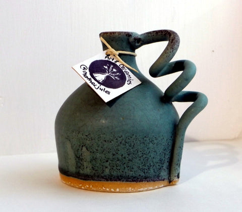 A Wonky Wee Pot