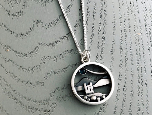 Castle View - pendant