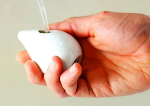 Ooshky Whisky Water Jug – White Ceramic or Clear Glass