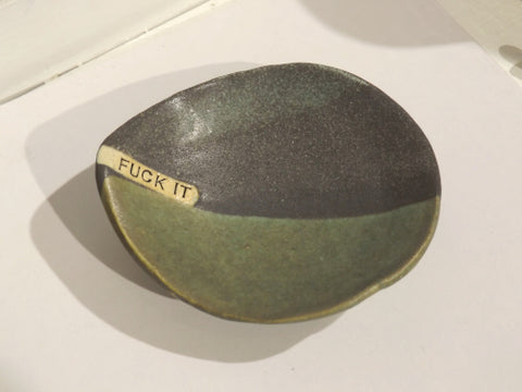 Jewellery dish with words