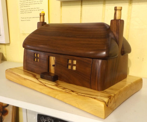 Hebridean Cottage / Drawer