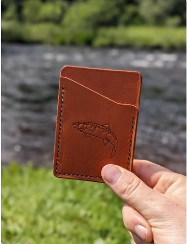 Salmon design leather card wallet