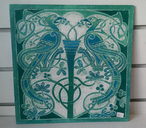 Painted tile - Celtic pattern